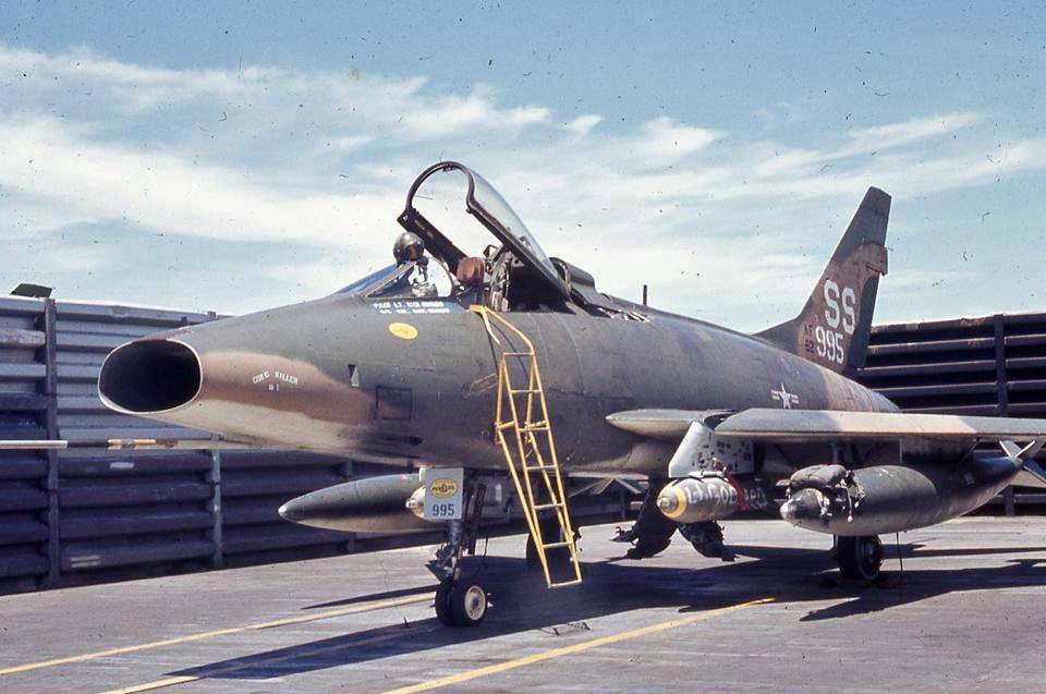 F-100D Super Sabre 56-2995 Fuselage Tag image 12