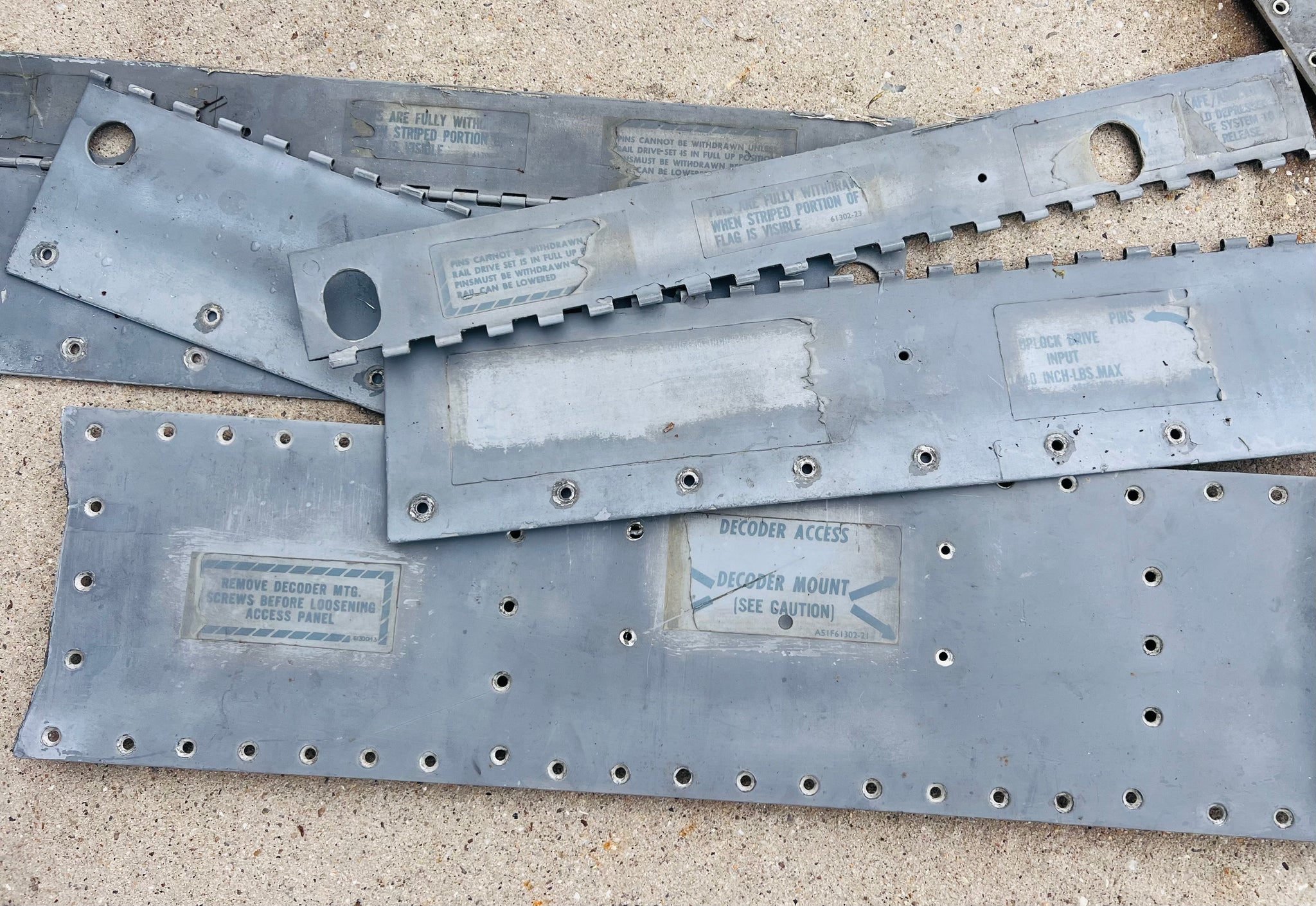 F-14 Tomcat AIM-54 Phoenix Weapons Rail Tag image 4