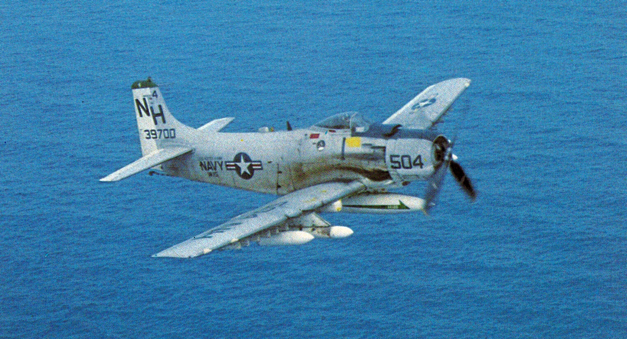 JETs Vol. 25-04: A-1H Skyraider BuNo 139700 image 7