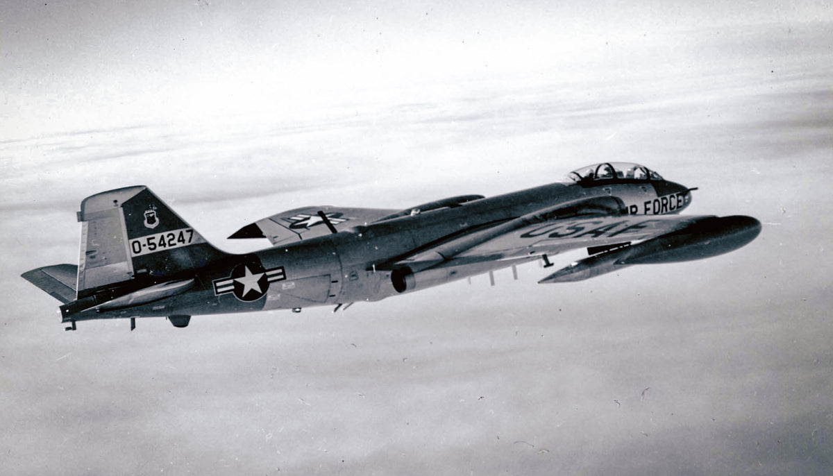 JETs Vol. 26-28: EB-57E Canberra